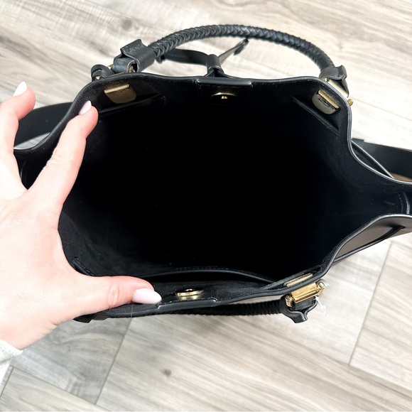 NWT MICHAEL Michael Kors Leather Blakely Bucket Bag / Handbag - Picture 6 of 7